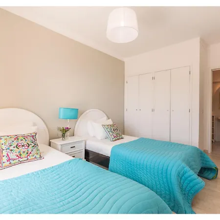 Oceanfront Escape In - Breathtaking Algarve Views * Carvoeiro (Lagoa)