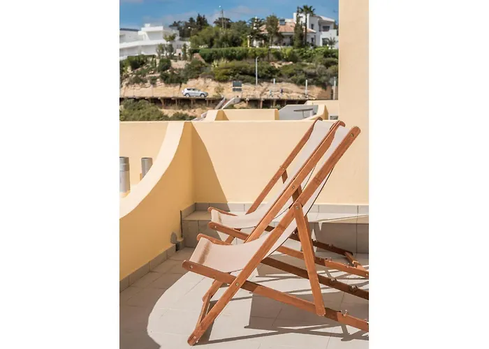 Oceanfront Escape In - Breathtaking Algarve Views * Carvoeiro (Lagoa)